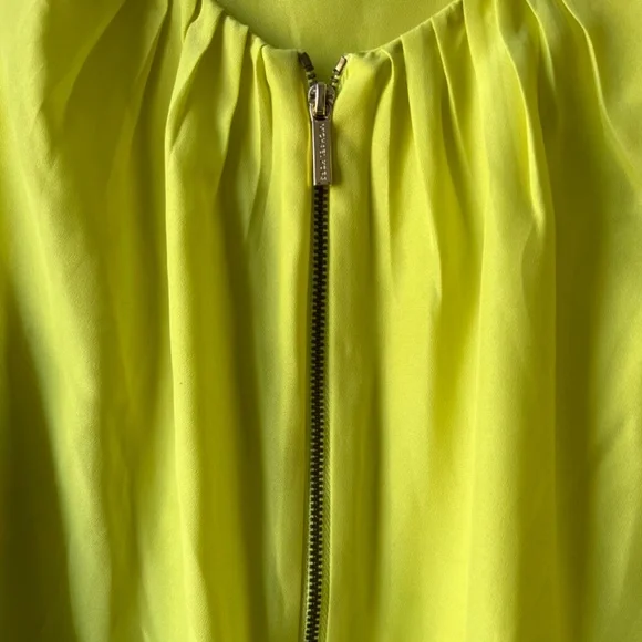 Michael Kors Sleeveless Blouse with Zipper Medium - Picture 3 of 3